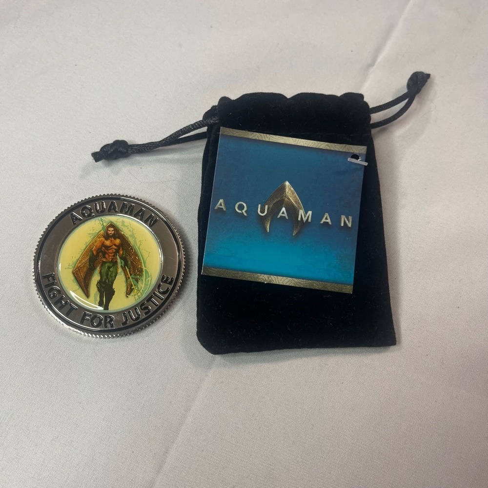 DC Comics Aquaman Fight For Justice Challenge Coin Black Manta Pouch‎ New